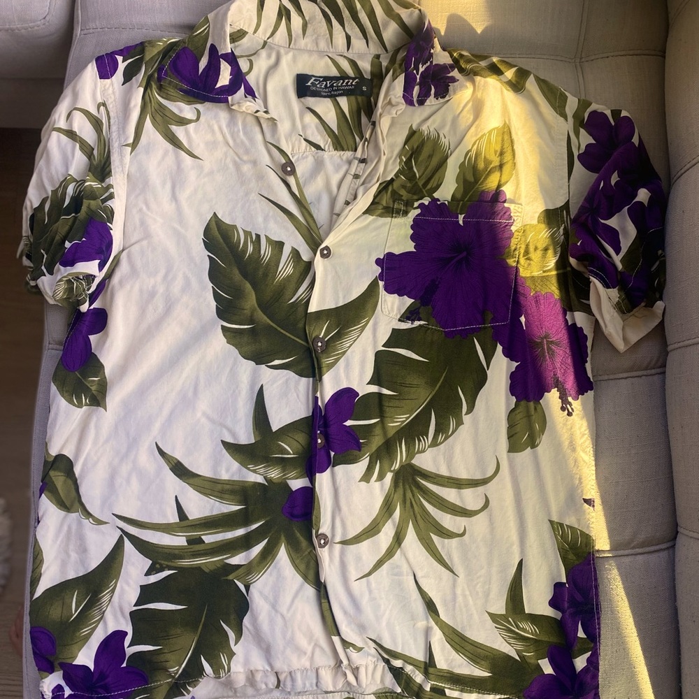 Purple hibiscus floral Hawaiian shirt